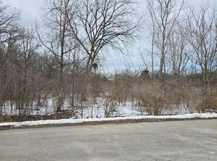 13472 W Hart St, Wadsworth, IL 60083