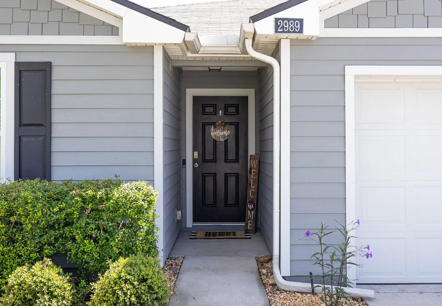 4 bed, 2.0 bath, 1488 sqft, $2,300 — Photo 4