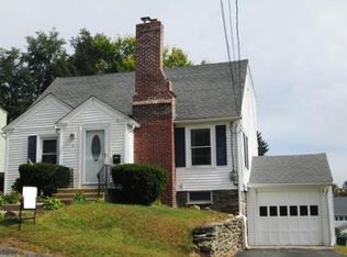 2 Potomska St, Worcester, MA 01602