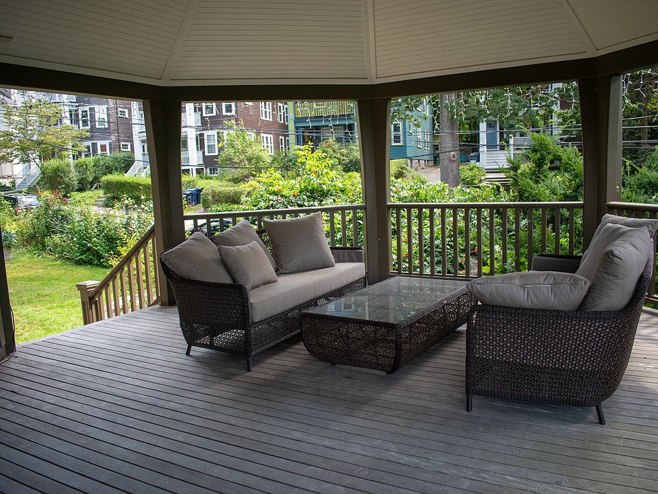Front deck