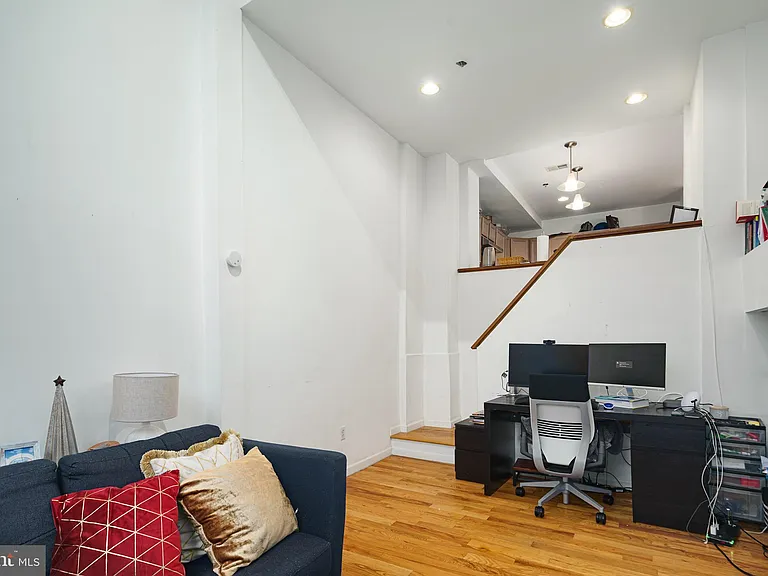 1520 Kater St #C — Photo 8