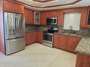 17215 SW 115th Ave, Miami, FL 33157