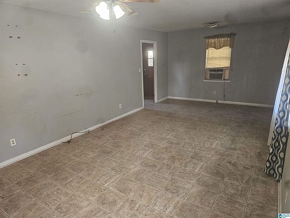 5th image of 1150 River Rd