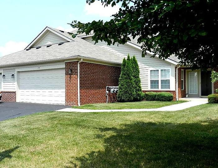 1st image of 70 Greenhedge Cir