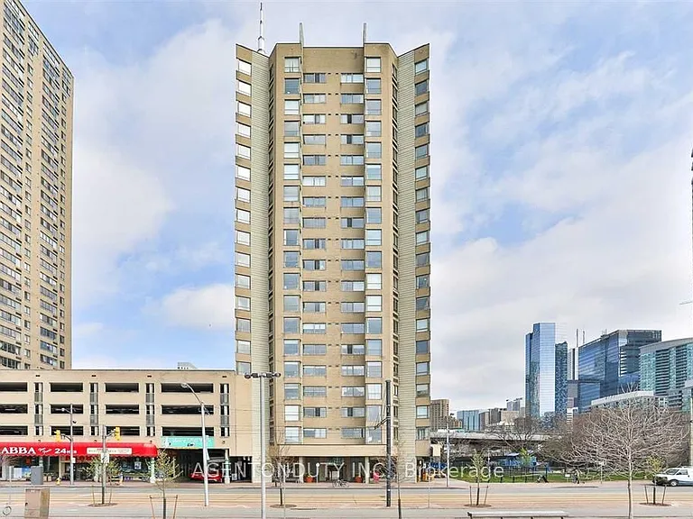 250 Queens Quay W #206 — Photo 1