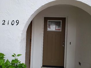 2109 Oak Meadow Cir, South Daytona, FL 32119