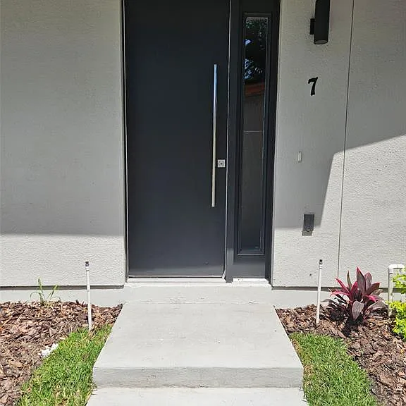 2316 E Concord St #7 — Photo 1