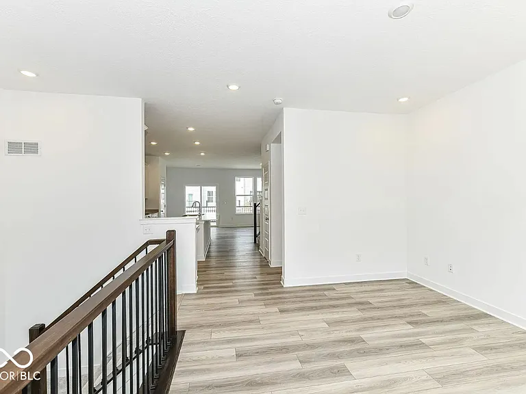 13817 Gatsby Dr — Photo 5
