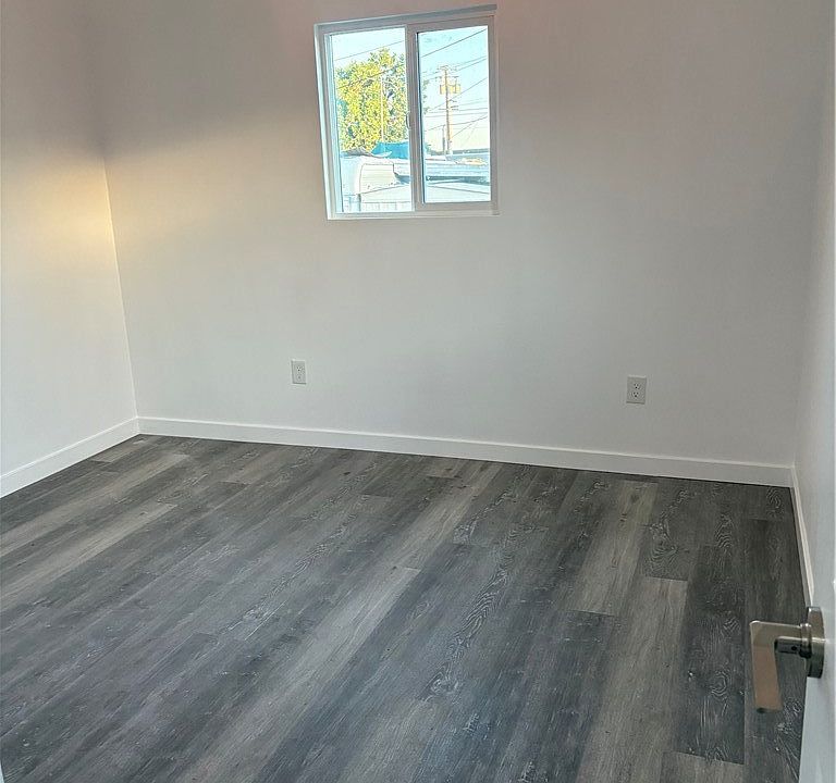 2nd image of 2548 Peck Rd Space 49