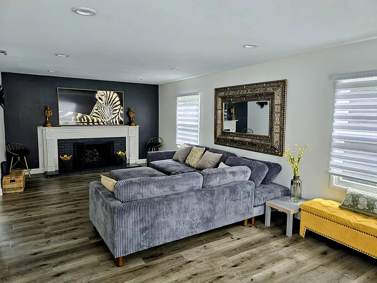 2548 E Wilson Ave — Photo 92