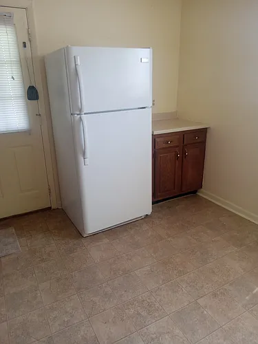 520 Ellis Ave Photo 1