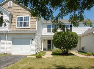 642 Springwood Dr, Joliet, IL 60431