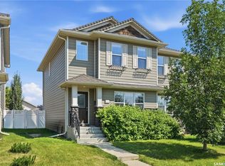 924 Stonebridge COMMON, Saskatoon, SK S7T 0N2
