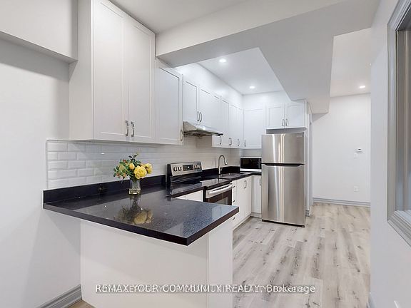 3rd image of 586 Parliament St #C