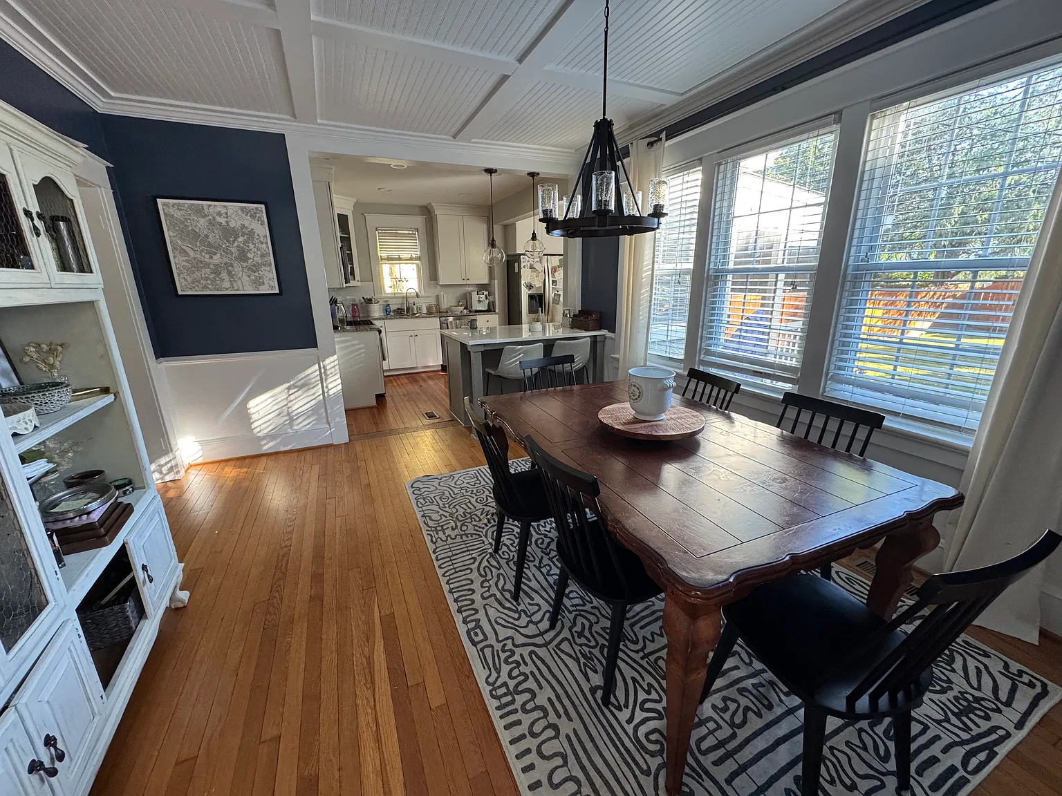 3 bed, 1598 sqft, $3,900 — Photo 3