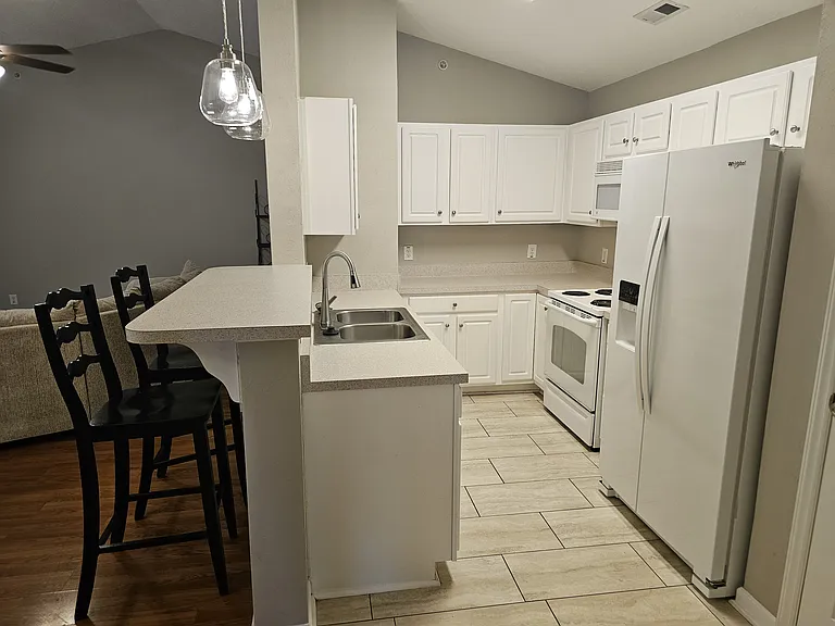 3483 Forestdale Dr #3B — Photo 10