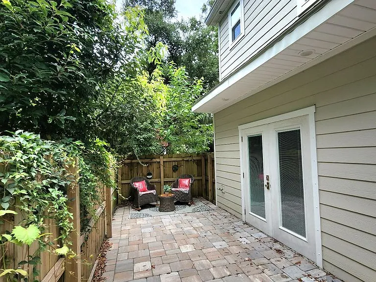 218 Junction Ave — Photo 16