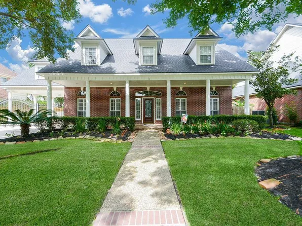 18606 Autumn Breeze Dr, Spring, TX 77379