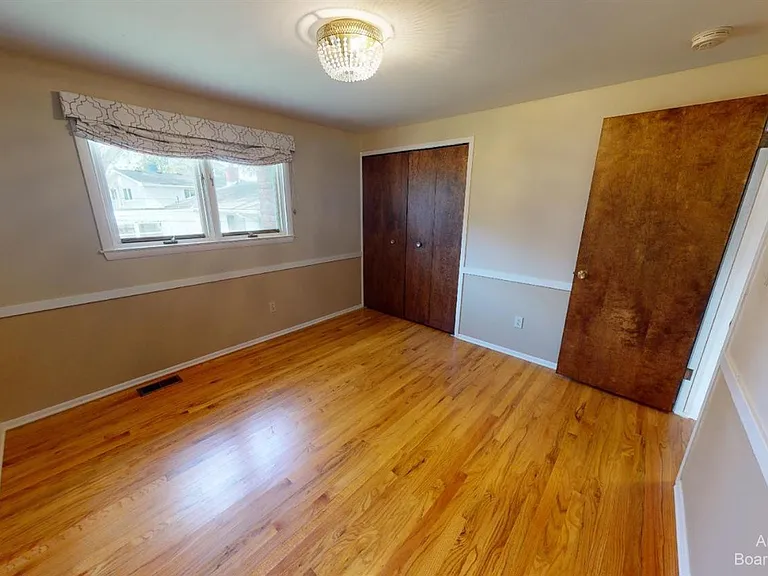 2235 Prairie St — Photo 21