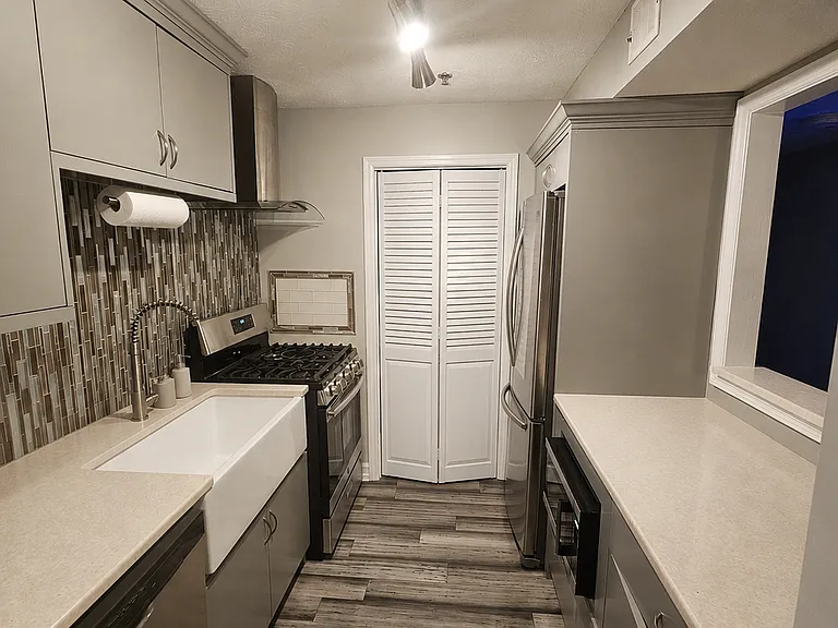 4558 Vinings Central Trce SE — Photo 5