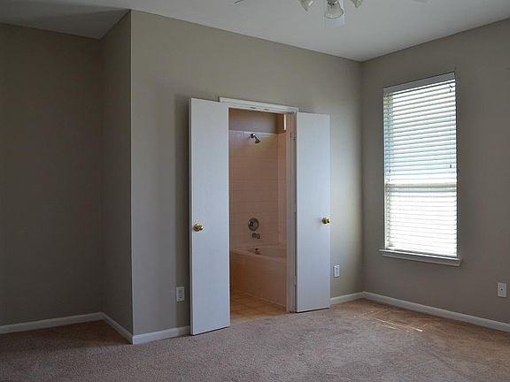 5th image of 7539 Legacy Pines Dr