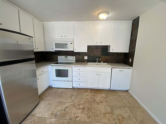 4th image of 1716 Tiburon Ct