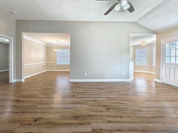 5th image of 14706 Hamstead Park Dr