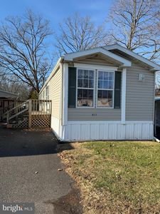 411 Oak Dr, Green Lane, PA, 18054