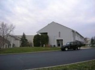 407 Freedom Cir, Harleysville, PA 19438