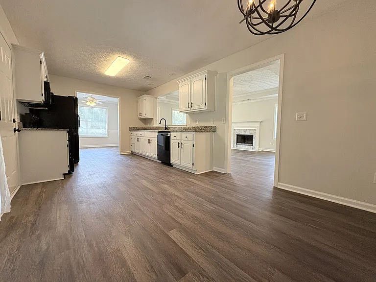 25 Hillock Ct — Photo 8