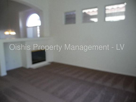 3rd image of 8175 Kentshire Dr