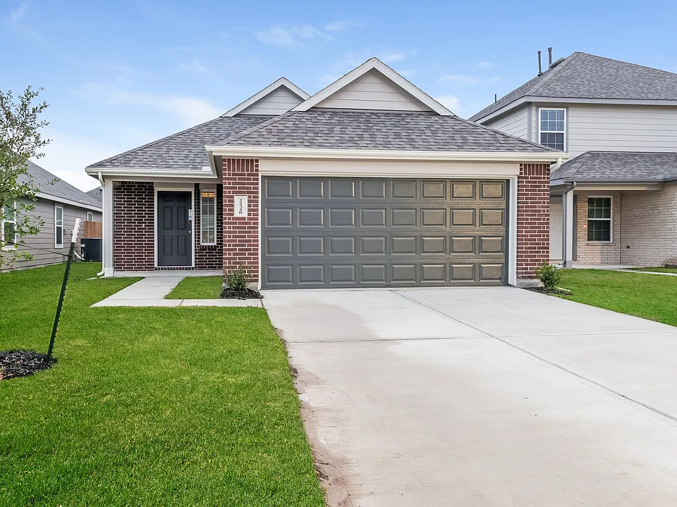 22328 Merlin St