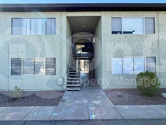 2nd image of 424 W Brown Rd Unit 109