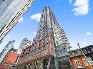 108 Peter St #4302, Toronto, ON M5V 0W2