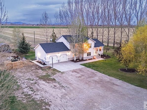 642 N 3300 E, Menan, ID 83434