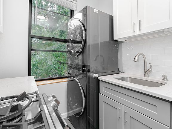 2nd image of 24-44 28th St APT 4