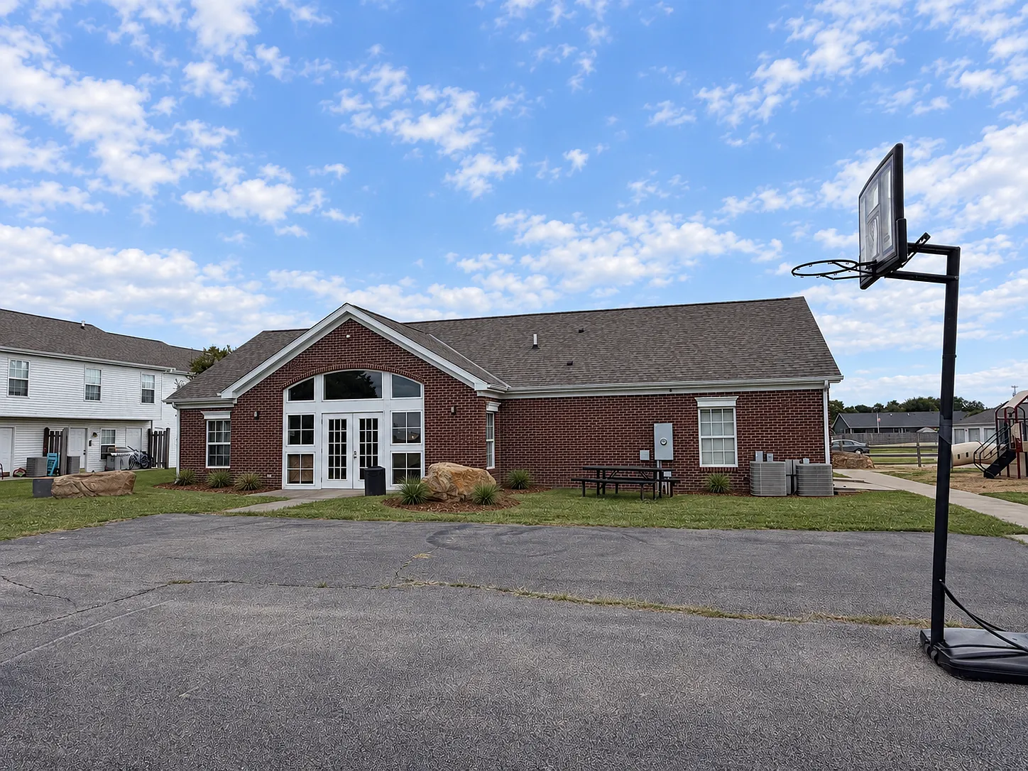 Chatham Crossing — Photo 4