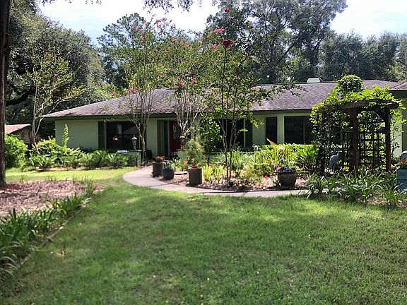 3rd image of 2225 NW 38th Dr