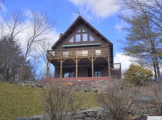60 Brom Bones Ln, Athens, NY 12015