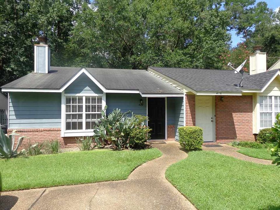 1st image of 420 Richview Park Cir W