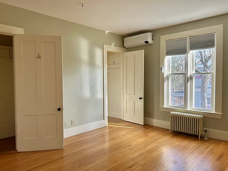 48 Congress St — Photo 9
