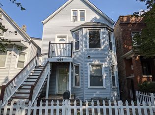 3229 N Central Park Ave, Chicago, IL 60618
