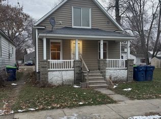 413 Fitzhugh St, Bay City, MI 48708