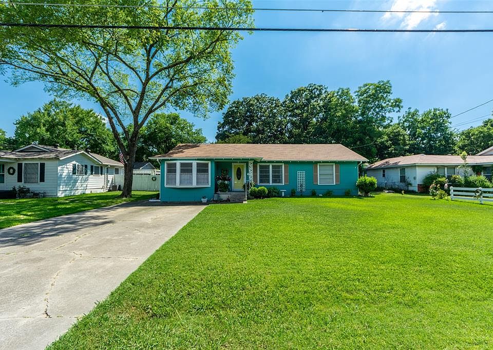 1st image of 603 Meadow Grove Dr