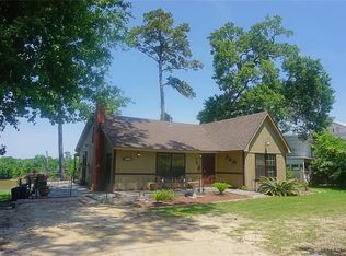 708 W Houston St, Highlands, TX 77562