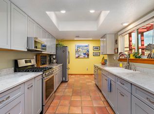 2722 La Silla Dorada, Santa Fe, NM 87505
