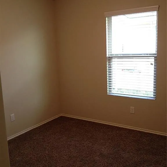 5247 Sagewood Dr — Photo 12