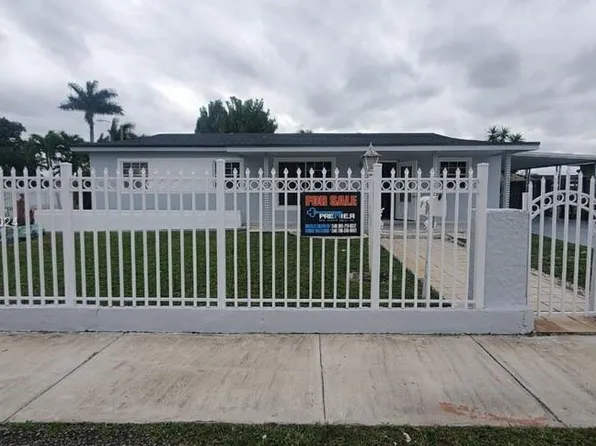 4460 NW 202nd St, Miami Gardens, FL 33055