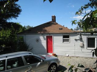 6558 16th Ave SW, Seattle, WA 98106