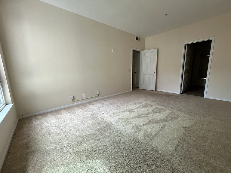 5875 Friars Rd #4302 — Photo 14
